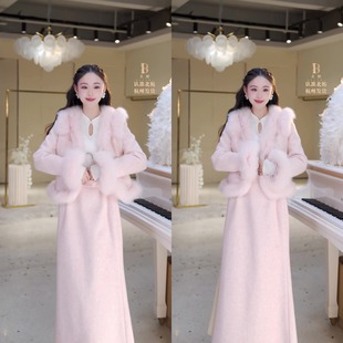 秋冬保暖减龄年轻呢子拼毛毛外套半身裙时尚可爱风纯色套装韩系美