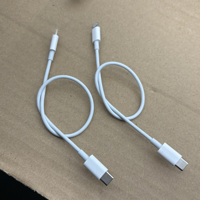 适用于水果8 12 13 cl 充电宝短线type c对L口 30cm短线5v2.4a