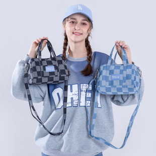 韩系休闲手提帆布包女春季新款棋盘格牛仔布手拎包女小包包斜挎包