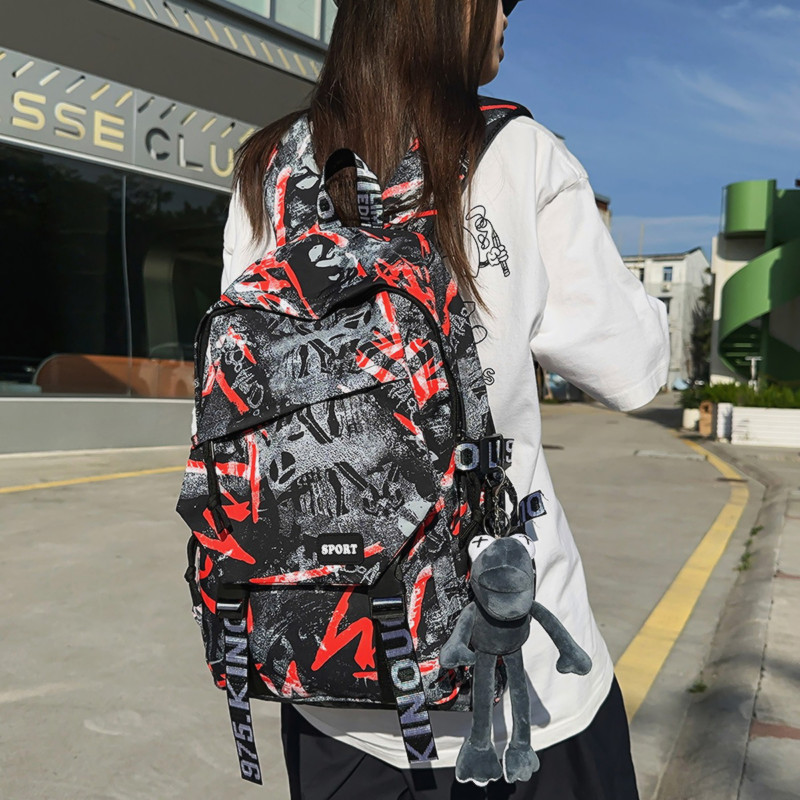书包初中男生高中生潮酷双肩包青少年男孩小学生4一6年级涂鸦背包