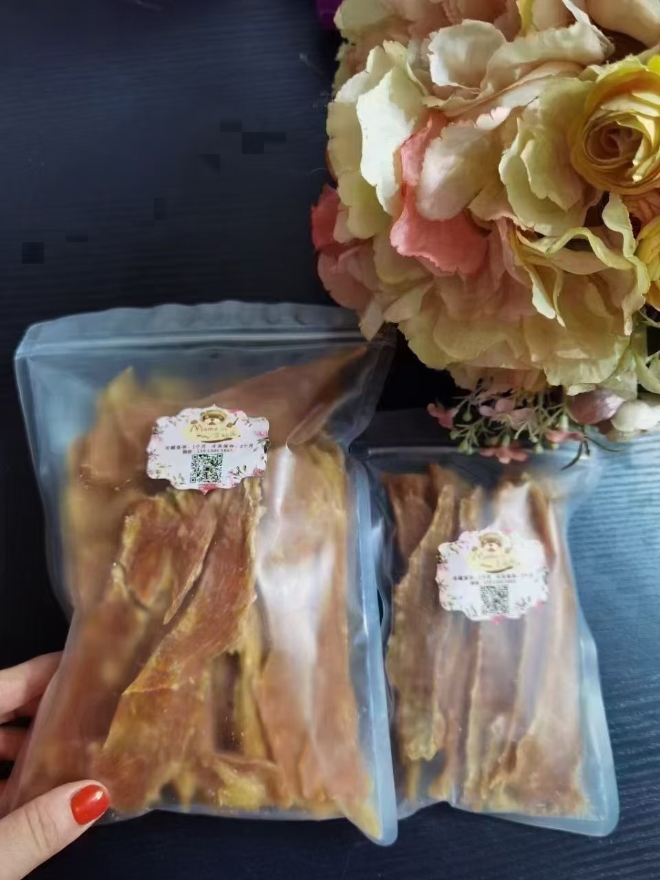 momo亲手自制卫生风干猫狗鸡肉干图片
