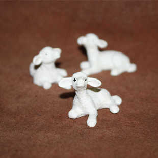 safari 卧姿小绵羊羔 仿真农场动物模型塑胶玩具微拍场景摆件