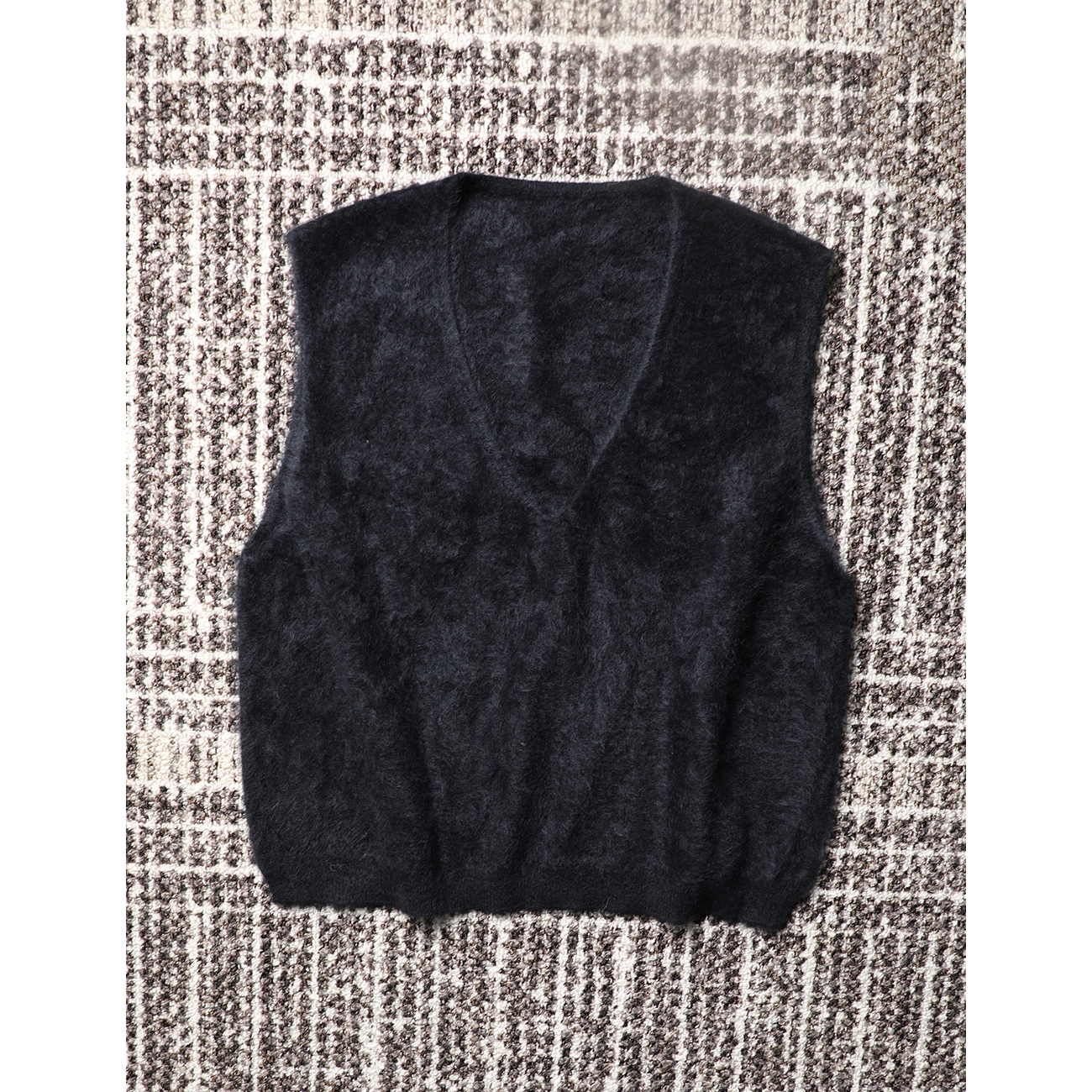 TANG TOWN 叠穿B备 塑造温柔情调 全羊绒水洗拉绒松软针织背心