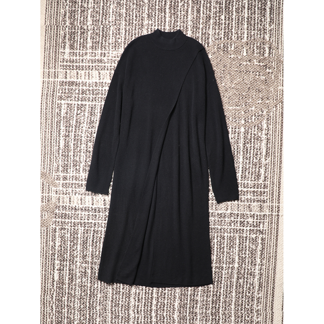 TANG TOWN 自制 极简松弛好穿纸片人 前开叉叠穿长款针织毛衣