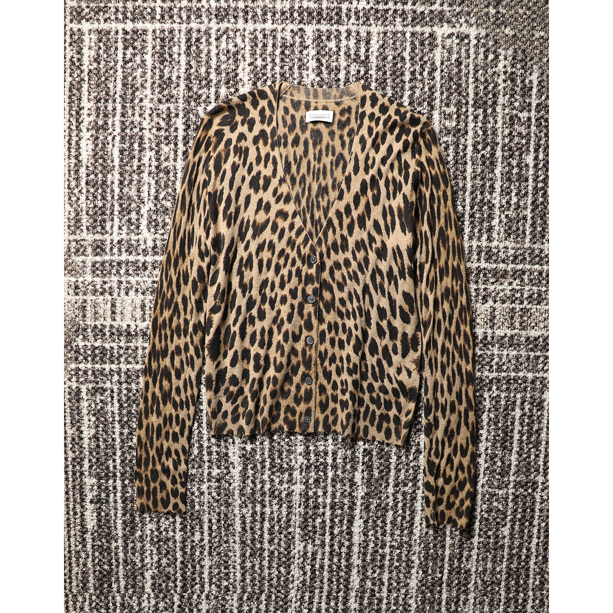 TANG TOWN【开衫】时髦豹纹印花全羊绒软糯佰搭叠穿V领长袖针织衫