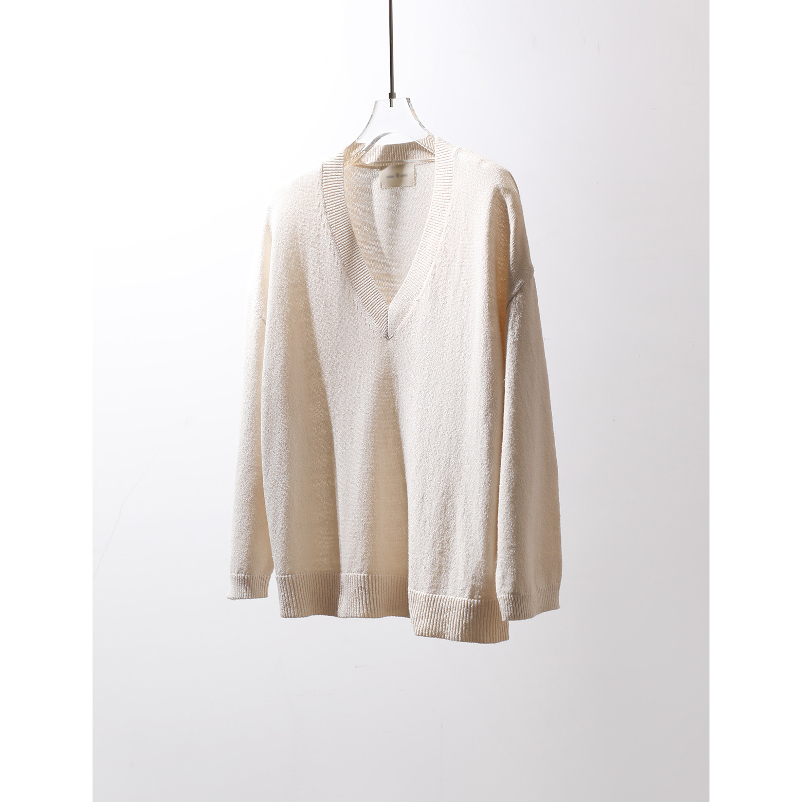 TANG TOWN 实用型时髦单品 真丝/棉 立体颗粒感干爽舒适V领针织衫