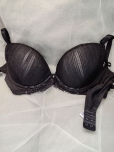 32A34D日韩欧美内衣文胸有无钢圈聚拢蕾丝多扣无插垫44