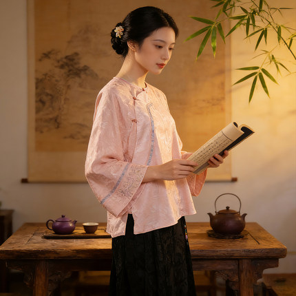 远镇年轻版新中式上衣通勤提花刺绣上衣女装宽松民国风茶服春夏