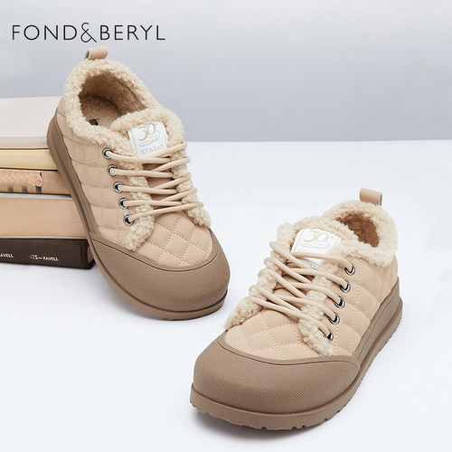 菲伯丽尔厚底绒里小白鞋
