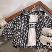 字母宝宝满印外套女洋气 连帽拉链衫 儿童潮牌夹克男春秋季 小童韩版