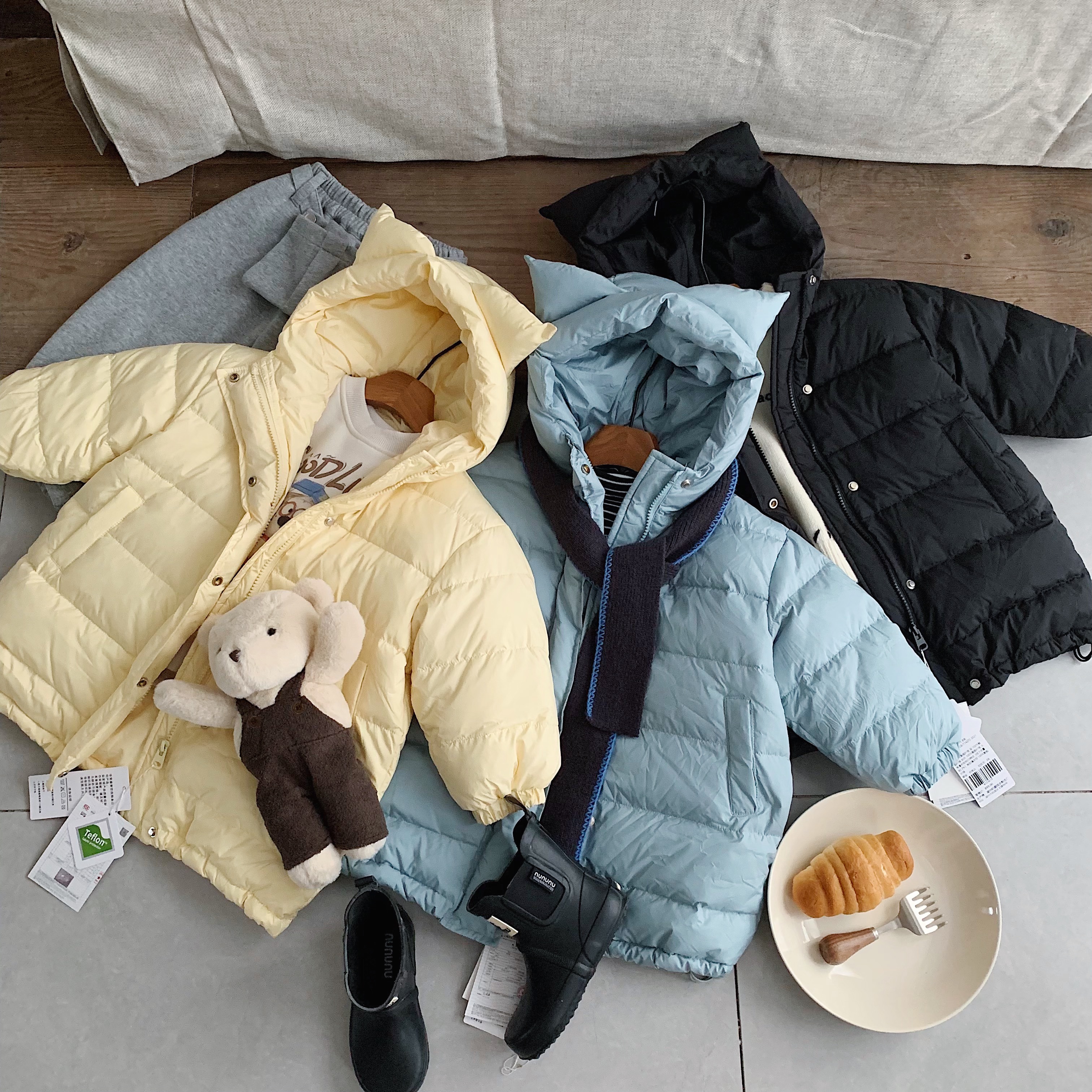 儿童90白鸭绒羽绒服男中长款冬款宝宝纯色棉袄小童连帽外套女轻薄