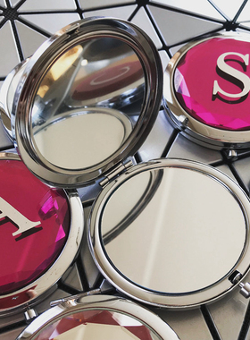 V21 微瑕 英国DAN 炒鸡美 立体钻石字母 双面便携化妆镜