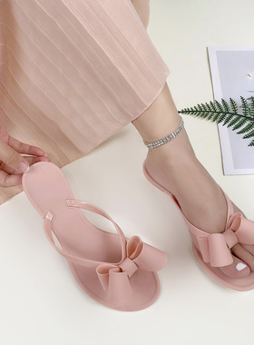 2025夏新款磨砂果冻蝴蝶pvc凉鞋女平底鞋女百搭时尚42码防滑拖鞋