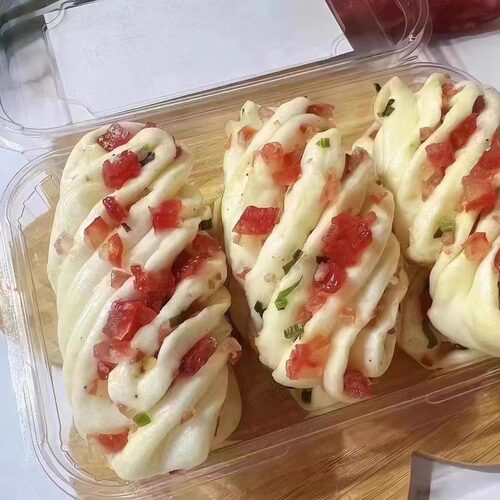 聚馥园腊肠花卷料足味美