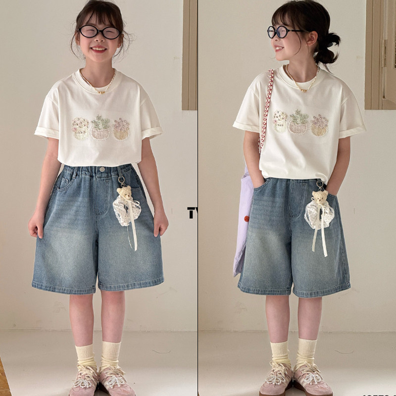 天依角童装2026夏季新款韩版女童薄款卡通挂件宽松牛仔短裤18566图片