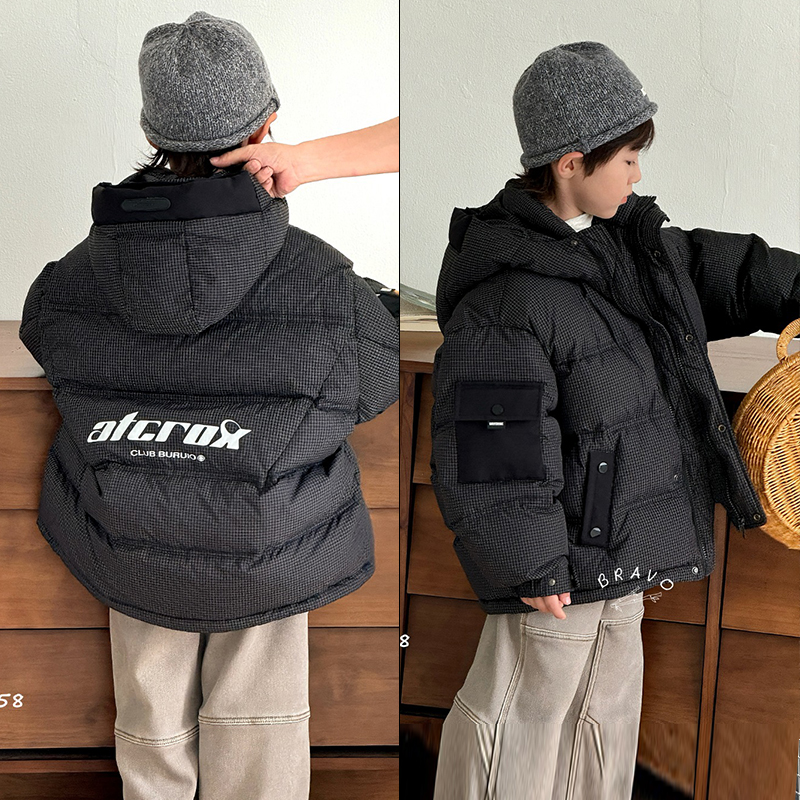 布芮欧儿童90白鸭绒小格纹羽绒服