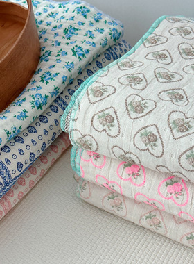 25春韩国进口碎花四层纱布棉毯子粉色碎花居家休闲盖毯四季卧室