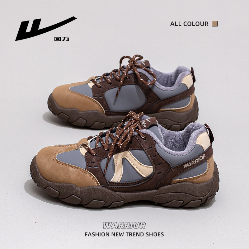 回力低帮百搭舒适保暖加绒棉鞋复古工装风德训鞋冬户外新款运动鞋