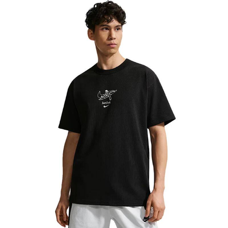 Nike/耐克 男装 休闲 T-SHIRT短袖针织衫 IV2641-010