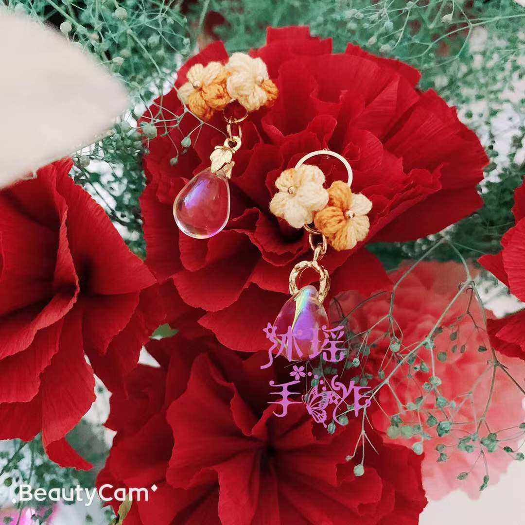 包邮新款甜美泡芙花双花带珠耳钉泫雅风手工蕾丝小花编织成品耳饰