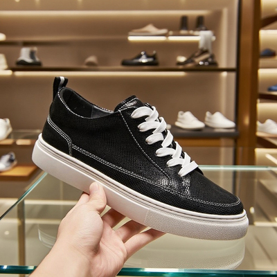 欧洲站夏季透气休闲板鞋男鞋皮