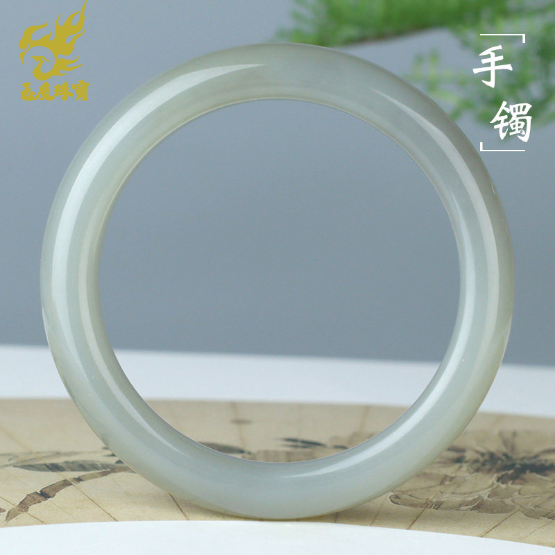 和田玉手镯女款玉镯子青白