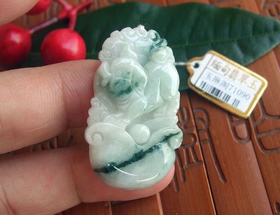 天然a货生肖猪吊坠珠宝缅甸玉