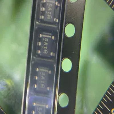 REF1933AIDDCR  丝印GAIM  全新原装现货 可直拍