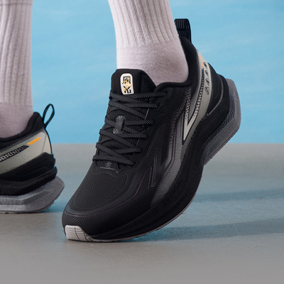 正品特步风火29代男子跑步鞋四季款体考跑鞋秋冬款加绒保暖运动鞋