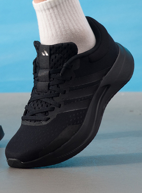 2025新款阿迪达斯男鞋 TREADMOVE 低帮网面透气轻便跑步鞋JQ6401