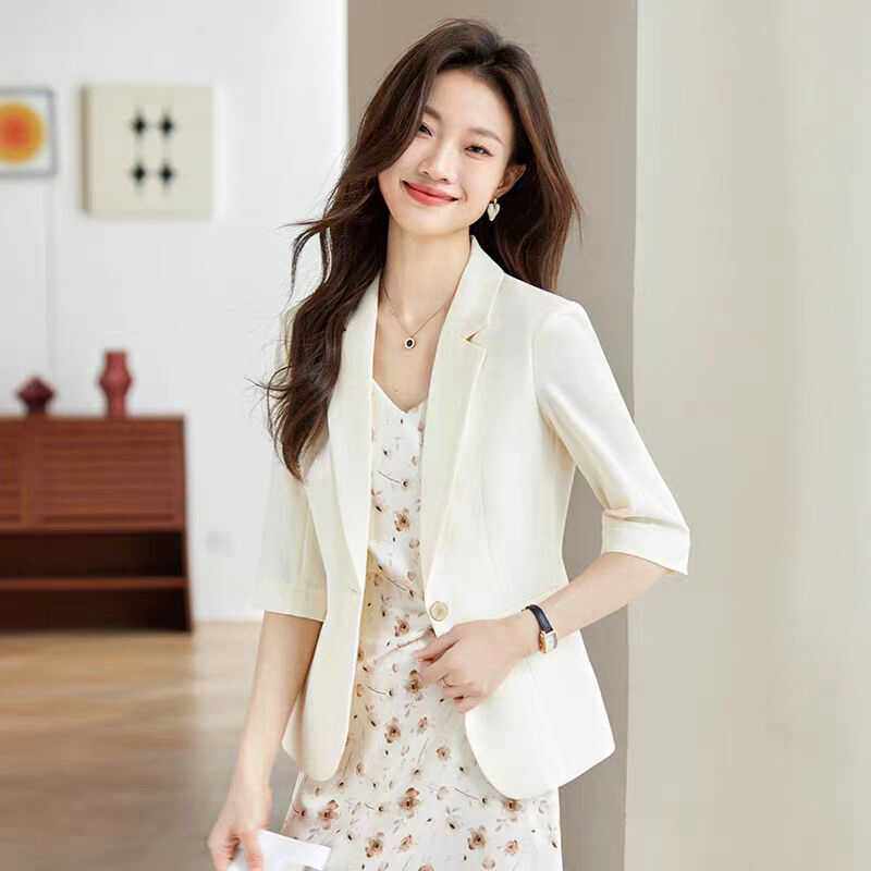 米白色七分袖中袖西装外套女春夏季2026新款休闲修身小西服上衣