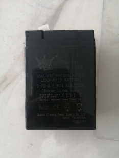 6伏V4.5AH儿童电动车电瓶摩托车汽车三轮蓄电池玩具充电器电子秤