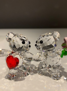 代购SWAROVSKI施华洛世奇 Kris小熊 乐也融融水晶摆件5558892