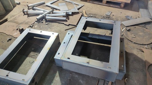 充电槽钢基础底座，钢质底座定制