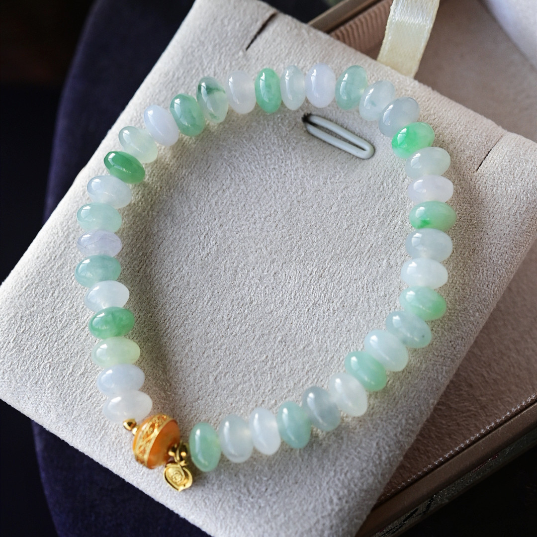 一斤钻戒 天然缅甸A货翡翠手串 翡翠算牌珠串 18k金蜜蜡