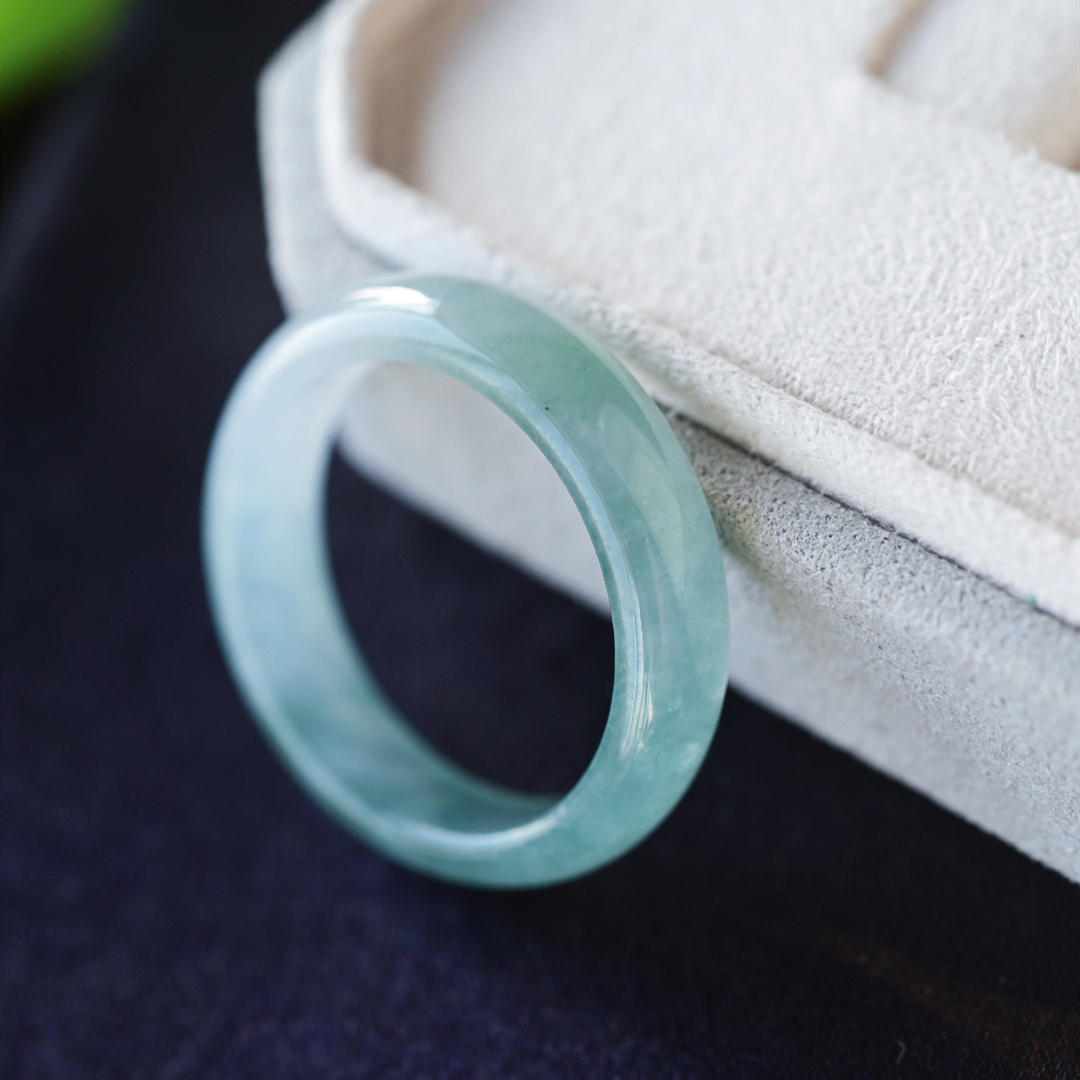 一斤钻戒 天然缅甸A货翡翠戒指吊坠 圈号20