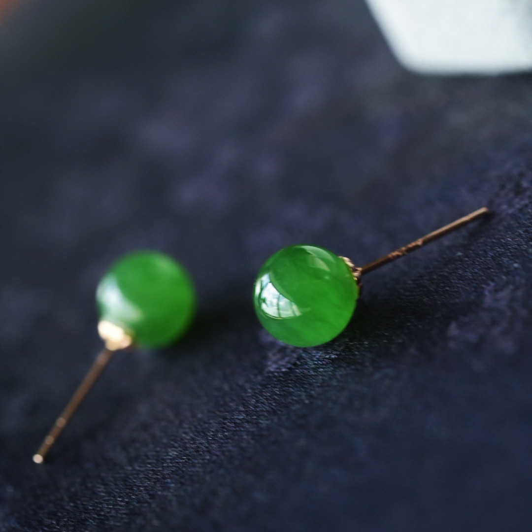 一斤钻戒 天然和田碧玉18K金耳钉 经典款冰底碧玉圆珠 几乎无黑点,珠宝/钻石/翡翠,耳饰,淘宝优惠券,粉丝福利购,淘宝优惠卷