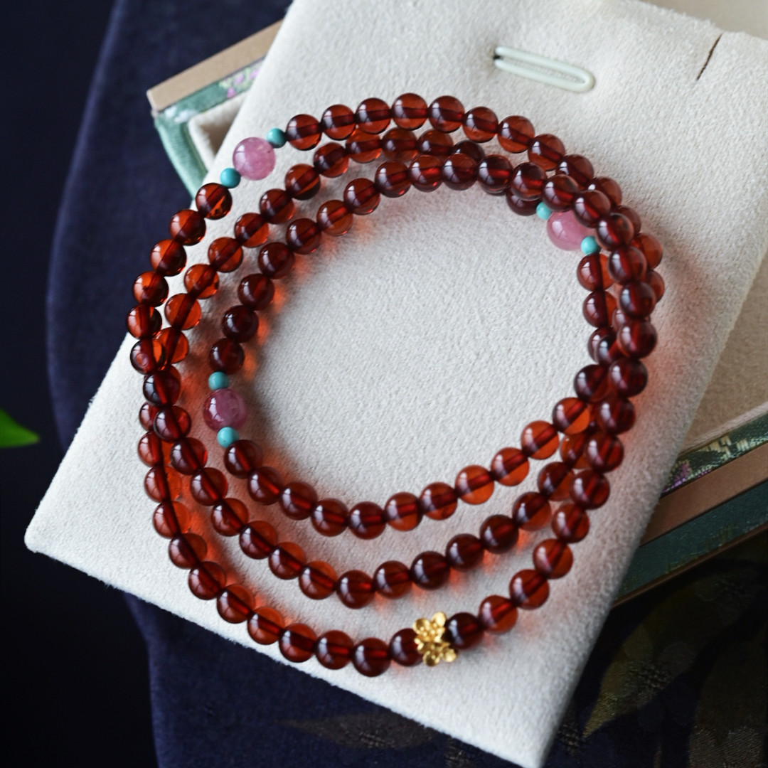 一斤钻戒 天然血珀108颗手链项链两用 珠子干净透亮 925银配饰,珠宝/钻石/翡翠,手饰,淘宝优惠券,粉丝福利购,淘宝优惠卷