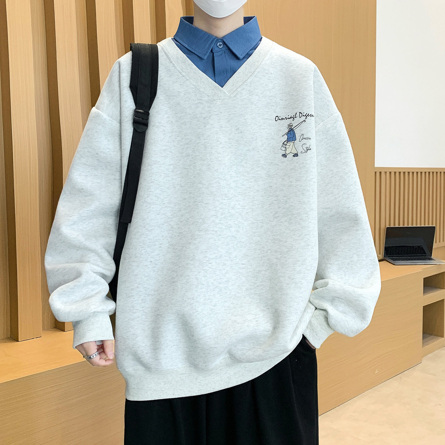 假两件长袖t恤男生春秋季新款青少年初中学生宽松衬衫领卫衣男装