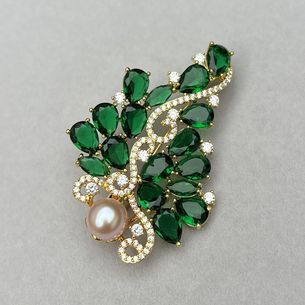 极亮无瑕天然淡粉色珍珠胸针胸花9mm 绿色孔雀 羽毛 绿宝石