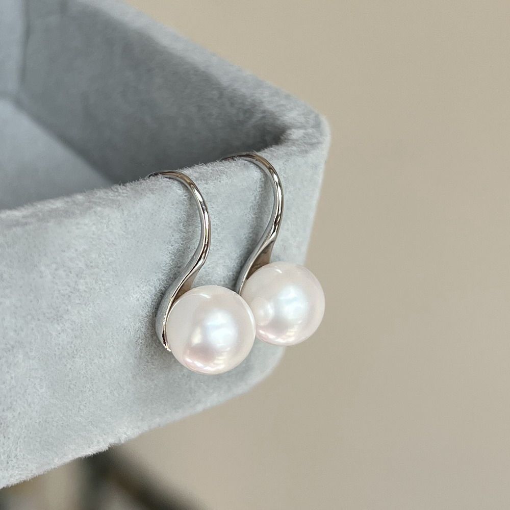 S925纯银 极亮正圆纯白全无瑕 天然白色AK珍珠耳环8mm 高跟鞋款