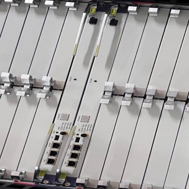 华为OSN9800 M24 全新原包装 配置两个TNG3CX