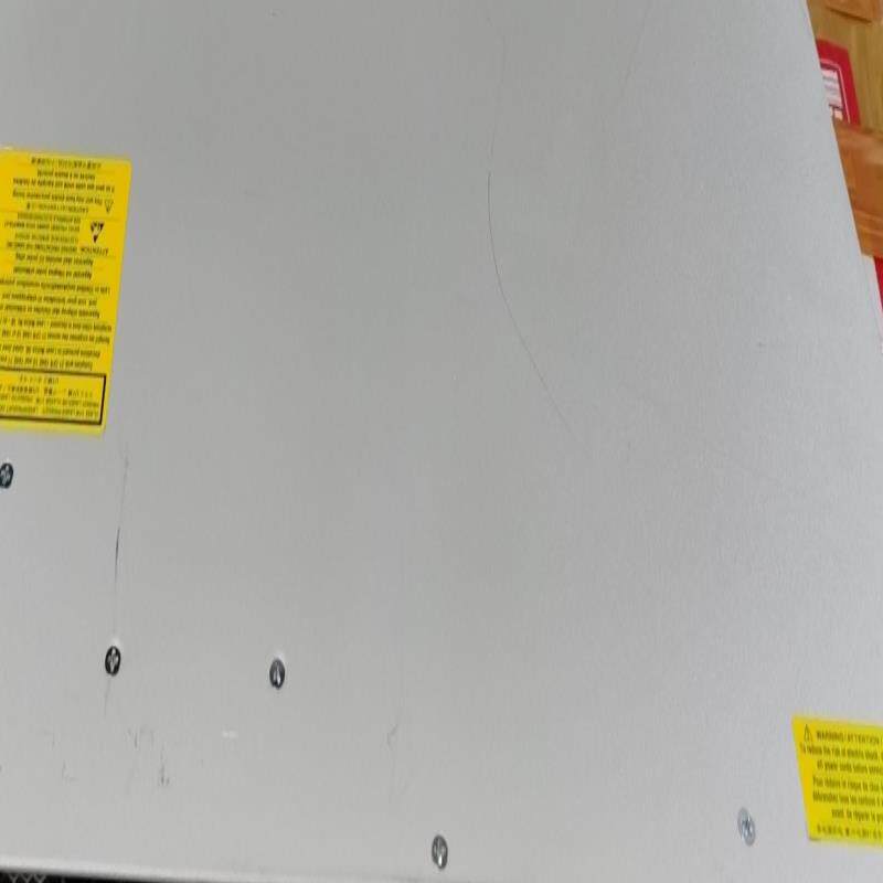 C9300-48U-E思科新款交换机两台