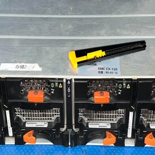 EMC TRPE C 存储整机带2个控制器实物拍摄