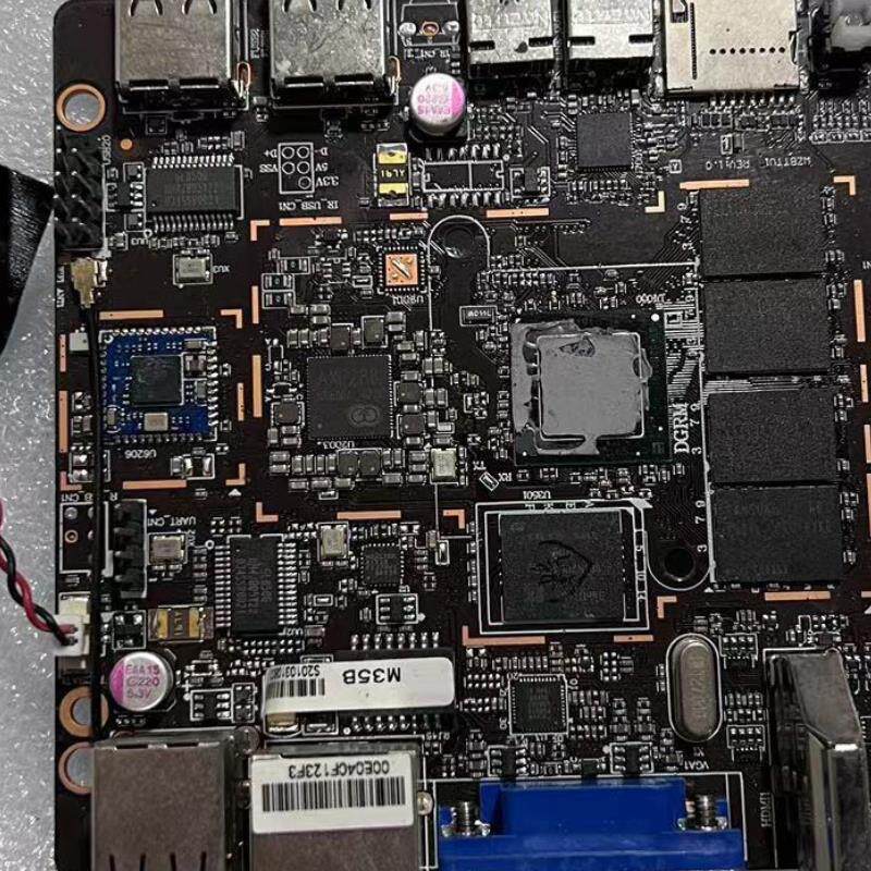 电脑主板微步z3735f 迷你主机  小主板 电脑主板 x8