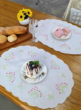 F223 白色纯棉紫花大盘垫47x35cm 有氧化（两片）