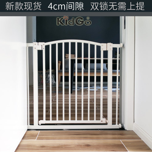防越狱栅栏隔离门茶杯犬