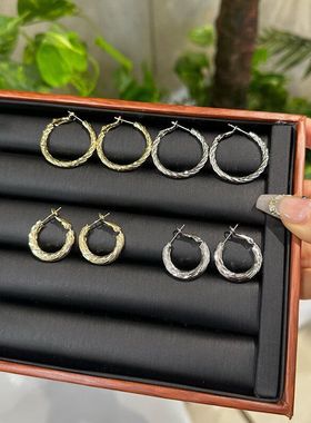 欧比雅比气质百搭高级感轻奢简约精致时尚温柔麻花耳圈耳环44990