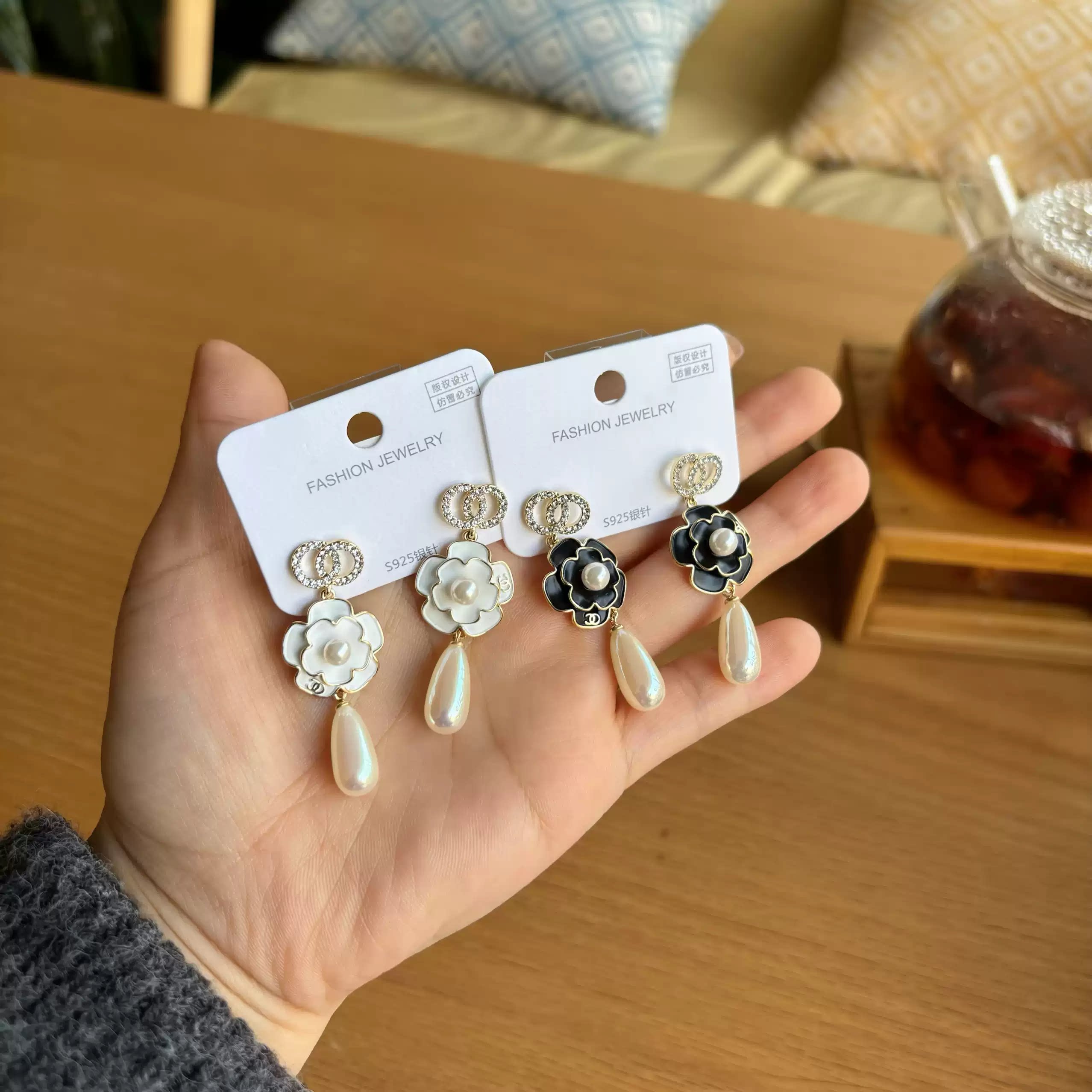 欧比雅比新款甜美网红时尚气质个性夸张淑女山茶花珍珠耳环00767
