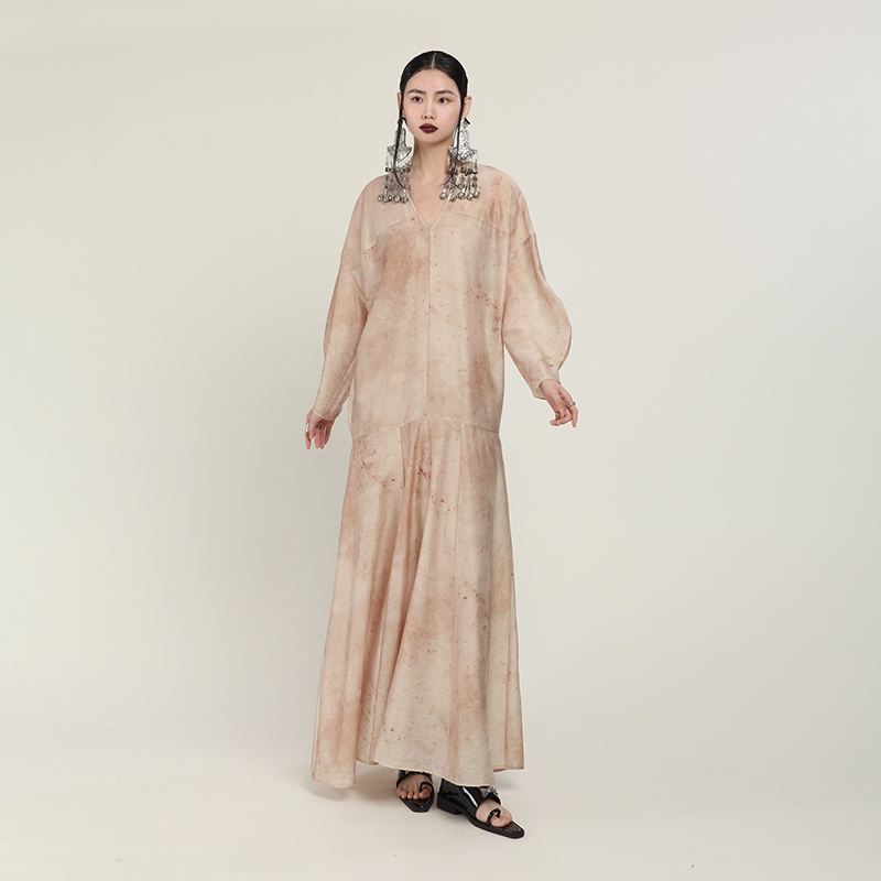 MIA HAN春季新品女防晒仙气飘逸宽松A字型V领九分袖大摆连衣裙